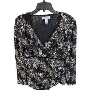 Nine & CO Women's Black Floral Top Size Large